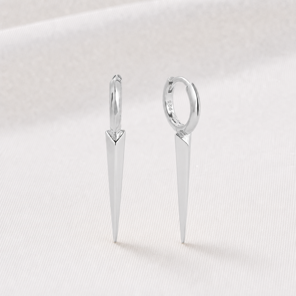 Silverhoop med hängande slät spike